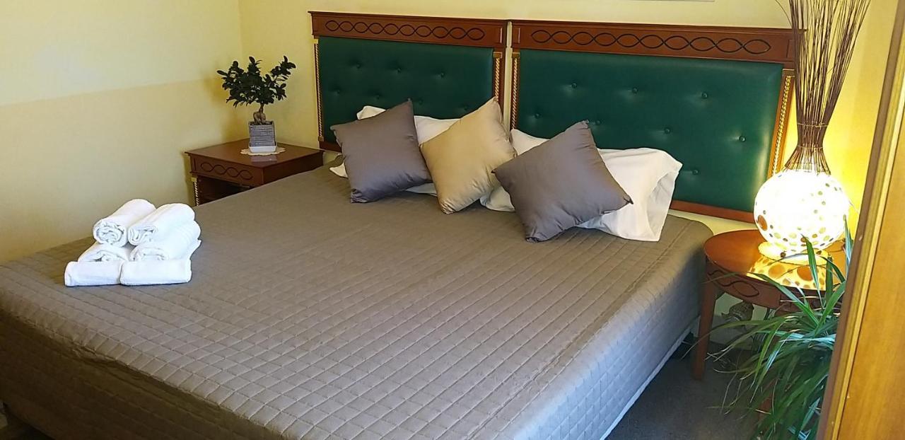 Hotel La Conca Villa San Giovanni Bagian luar foto